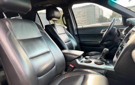 Ford Explorer VI, 2012 год, 1 499 000 рублей, 9 фотография