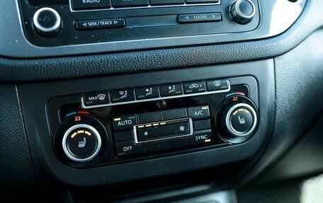 Volkswagen Tiguan I, 2012 год, 1 279 000 рублей, 18 фотография