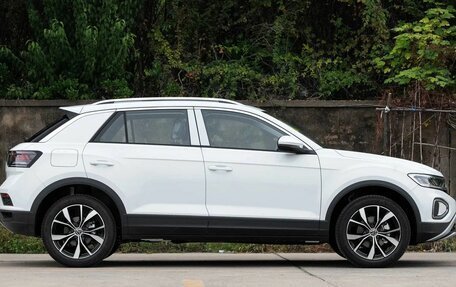 Volkswagen T-Roc I, 2026 год, 2 330 000 рублей, 2 фотография