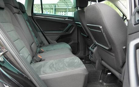 Volkswagen Tiguan II, 2019 год, 2 520 000 рублей, 18 фотография