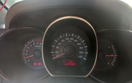 KIA Rio III рестайлинг, 2014 год, 600 000 рублей, 11 фотография