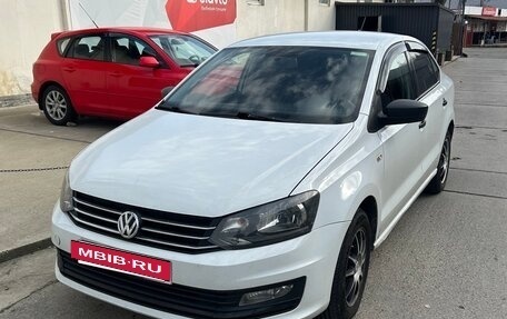 Volkswagen Polo VI (EU Market), 2019 год, 890 000 рублей, 2 фотография