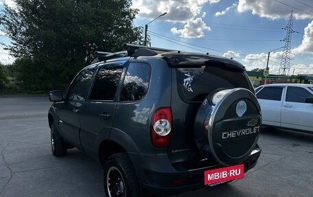 Chevrolet Niva I рестайлинг, 2013 год, 600 000 рублей, 2 фотография