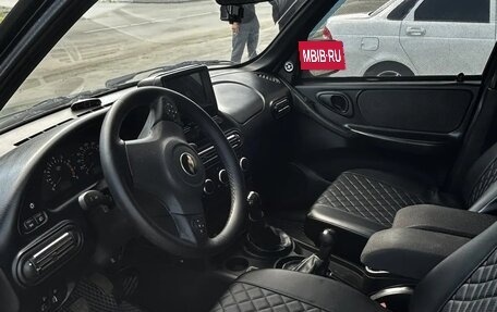 Chevrolet Niva I рестайлинг, 2013 год, 600 000 рублей, 14 фотография