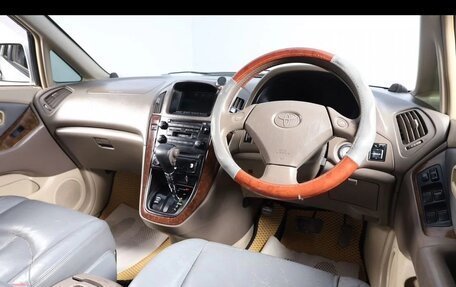 Toyota Harrier, 1999 год, 820 000 рублей, 12 фотография