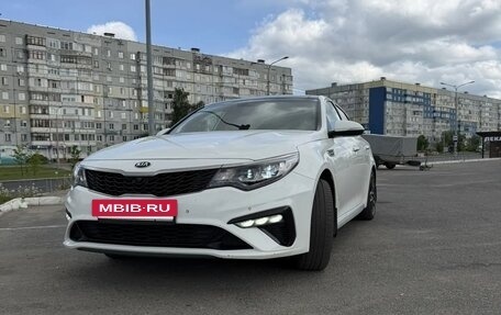 KIA Optima IV, 2019 год, 2 050 000 рублей, 2 фотография