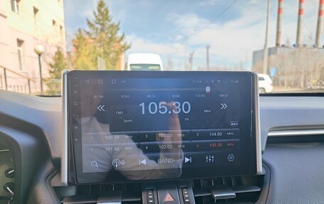 Toyota RAV4, 2022 год, 4 200 000 рублей, 19 фотография