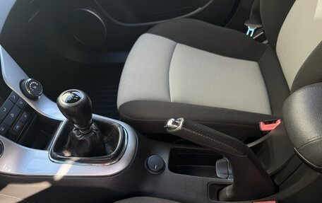 Chevrolet Cruze II, 2014 год, 800 000 рублей, 31 фотография