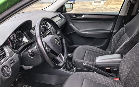 Skoda Rapid I, 2018 год, 1 370 000 рублей, 27 фотография