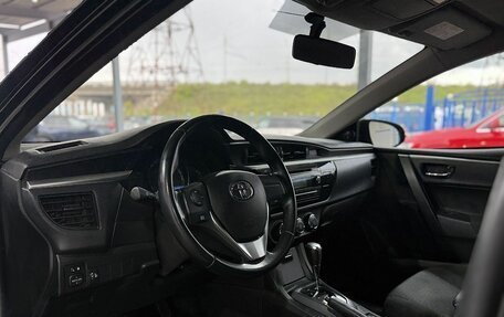 Toyota Corolla, 2015 год, 1 349 000 рублей, 12 фотография