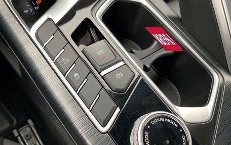 Geely Tugella FY11, 2023 год, 2 949 000 рублей, 18 фотография