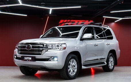 Toyota Land Cruiser 200, 2018 год, 8 800 000 рублей, 6 фотография