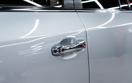 Toyota Land Cruiser 200, 2018 год, 8 800 000 рублей, 17 фотография