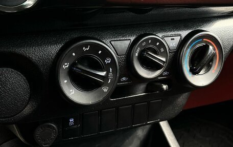 Toyota Hilux VIII, 2021 год, 3 090 000 рублей, 17 фотография