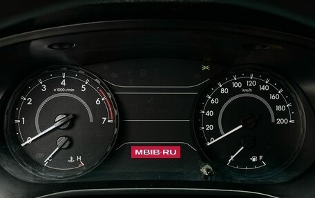 Toyota Hilux VIII, 2021 год, 3 090 000 рублей, 21 фотография