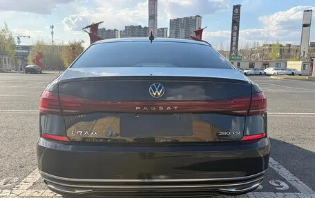Volkswagen Passat B8 рестайлинг, 2022 год, 1 800 004 рублей, 5 фотография