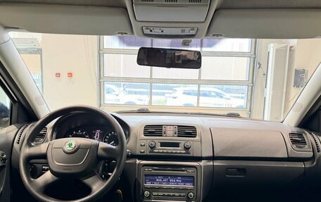 Skoda Fabia II, 2011 год, 605 000 рублей, 12 фотография