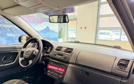 Skoda Fabia II, 2011 год, 605 000 рублей, 10 фотография