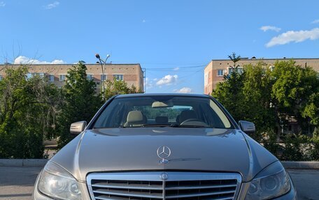 Mercedes-Benz C-Класс, 2008 год, 1 300 000 рублей, 7 фотография