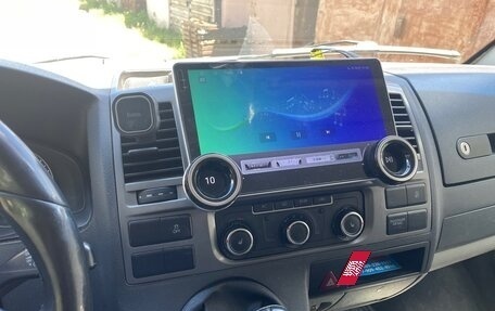Volkswagen Caravelle T5, 2011 год, 2 000 000 рублей, 4 фотография