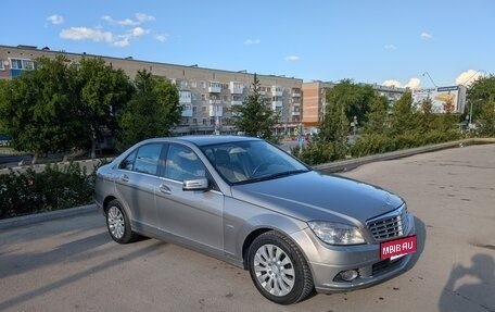 Mercedes-Benz C-Класс, 2008 год, 1 300 000 рублей, 3 фотография