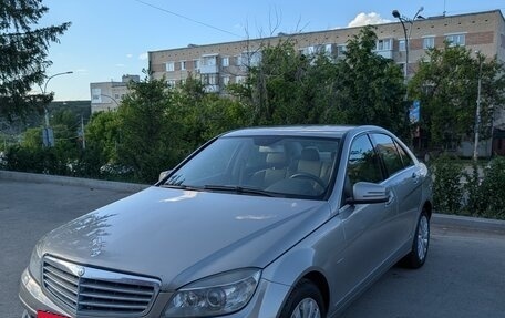 Mercedes-Benz C-Класс, 2008 год, 1 300 000 рублей, 8 фотография