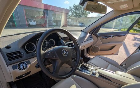 Mercedes-Benz C-Класс, 2008 год, 1 300 000 рублей, 10 фотография
