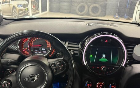 MINI Hatch, 2019 год, 2 600 000 рублей, 16 фотография