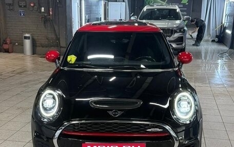 MINI Hatch, 2019 год, 2 600 000 рублей, 13 фотография