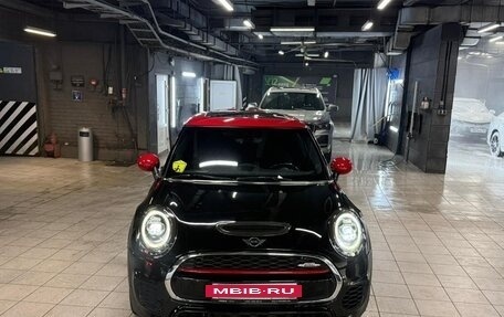 MINI Hatch, 2019 год, 2 600 000 рублей, 18 фотография
