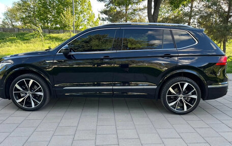 Volkswagen Tiguan II, 2022 год, 3 750 000 рублей, 6 фотография