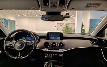 KIA Stinger I, 2018 год, 2 599 000 рублей, 9 фотография