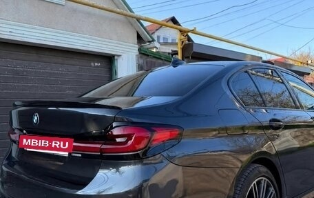 BMW 5 серия, 2017 год, 2 600 000 рублей, 8 фотография