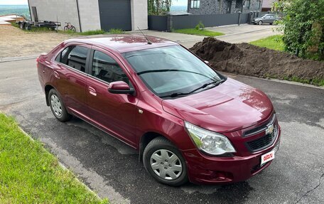Chevrolet Cobalt II, 2014 год, 720 000 рублей, 2 фотография