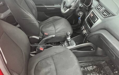 KIA Rio III рестайлинг, 2012 год, 690 000 рублей, 3 фотография