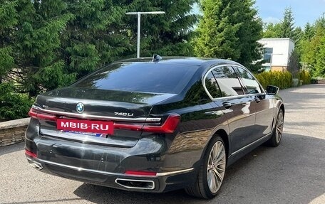 BMW 7 серия, 2021 год, 8 000 000 рублей, 3 фотография