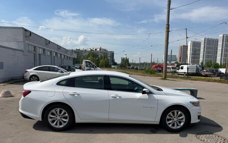 Chevrolet Malibu IX, 2022 год, 1 750 000 рублей, 5 фотография