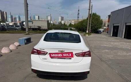 Chevrolet Malibu IX, 2022 год, 1 750 000 рублей, 6 фотография