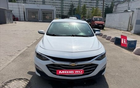 Chevrolet Malibu IX, 2022 год, 1 750 000 рублей, 7 фотография