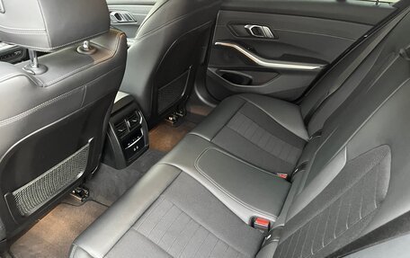 BMW 3 серия, 2020 год, 2 950 000 рублей, 12 фотография