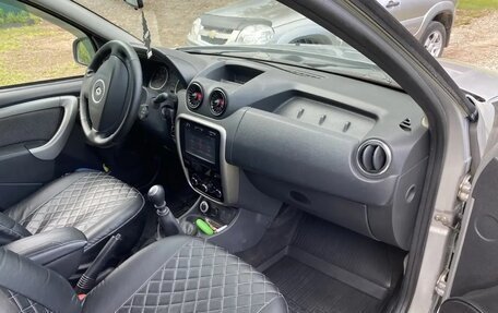 Renault Duster I рестайлинг, 2014 год, 910 000 рублей, 4 фотография
