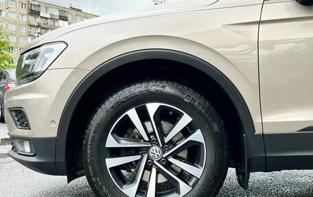Volkswagen Tiguan II, 2019 год, 2 170 000 рублей, 10 фотография