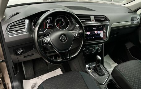 Volkswagen Tiguan II, 2019 год, 2 170 000 рублей, 13 фотография
