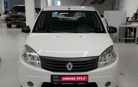 Renault Sandero I, 2013 год, 558 000 рублей, 2 фотография