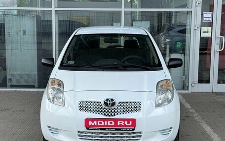 Toyota Yaris III рестайлинг, 2008 год, 499 000 рублей, 3 фотография