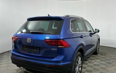 Volkswagen Tiguan II, 2019 год, 2 890 000 рублей, 5 фотография
