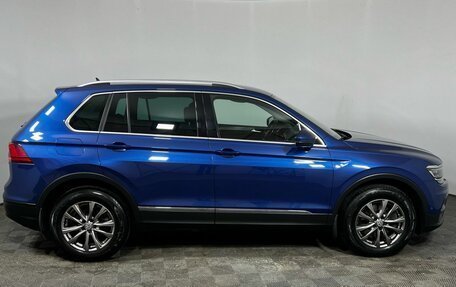 Volkswagen Tiguan II, 2019 год, 2 890 000 рублей, 4 фотография
