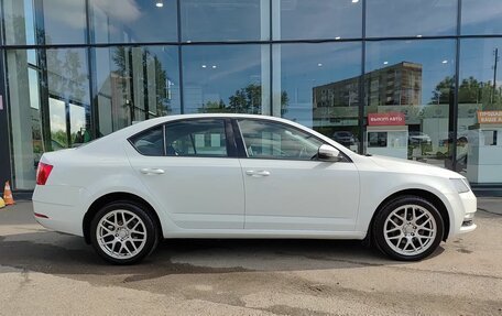 Skoda Octavia, 2018 год, 1 828 900 рублей, 5 фотография