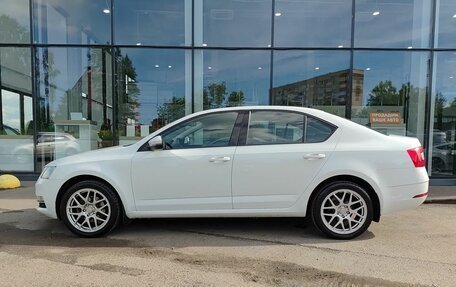 Skoda Octavia, 2018 год, 1 828 900 рублей, 10 фотография