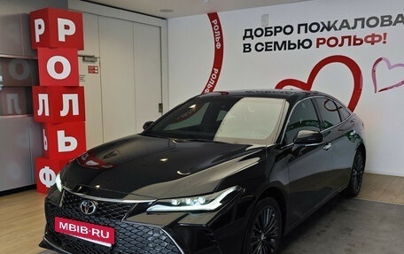 Toyota Avalon, 2022 год, 3 490 000 рублей, 2 фотография